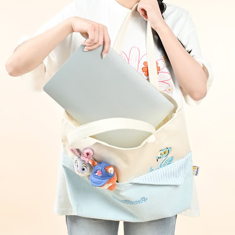 大容量 カジュアル 刺繍デザイン ショルダーバッグ C-172