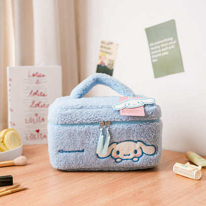 大容量 ふわもこ 刺繍 持ち手付き 化粧ポーチ C-554