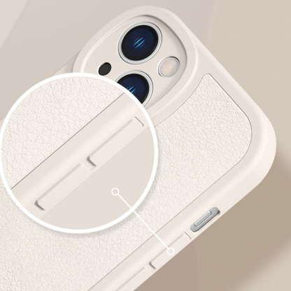 iPhone対応 レザー調 レンズ高段差保護 薄型全面保護 スマホケース C-80047