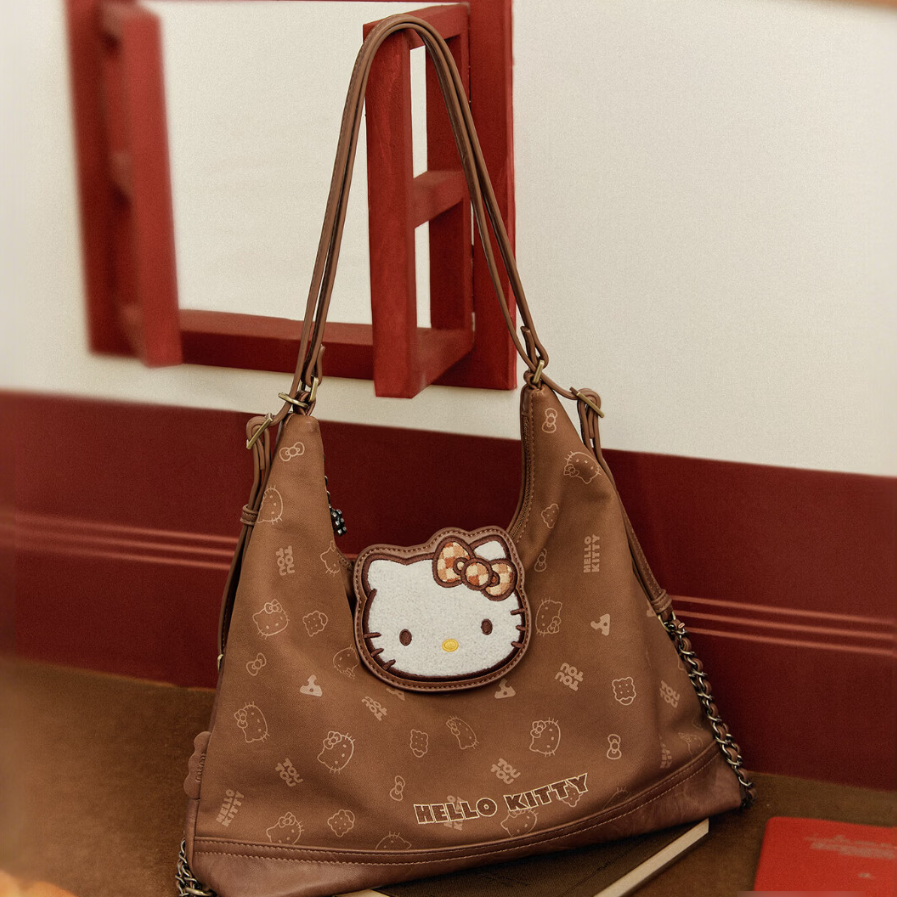 総柄 2WAY 刺繍入り 高品質 大容量 ショルダーバッグ  C-335