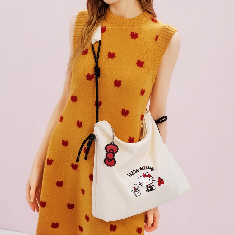 撥水防汚 刺繍 大容量 調整ショルダー トートバッグ C-342